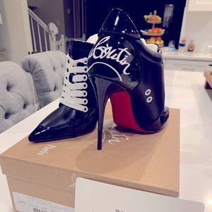 POM POM BOOTY by Christian Louboutin. So Kate